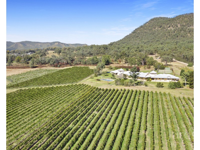 997 Milbrodale Road, Broke NSW 2330