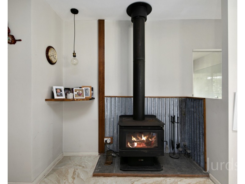 76 Wollong Road, Quorrobolong NSW 2325