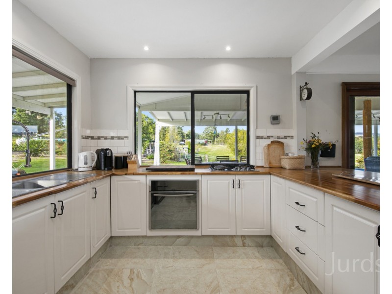 76 Wollong Road, Quorrobolong NSW 2325