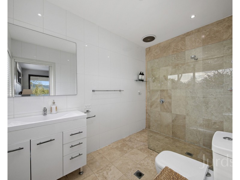 76 Wollong Road, Quorrobolong NSW 2325