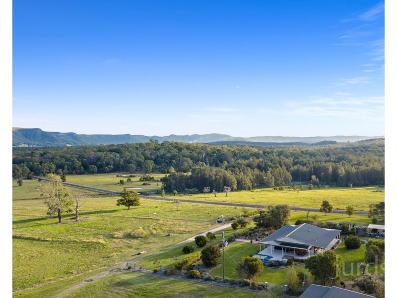 76 Wollong Road, Quorrobolong NSW 2325