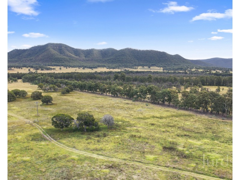 156 Wollombi Road, Broke NSW 2330