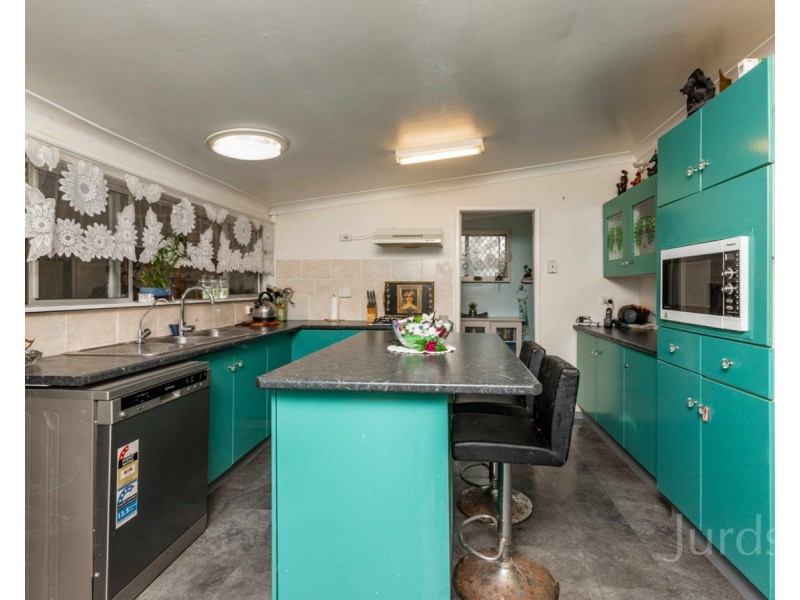 21 Maitland Street, Abermain NSW 2326