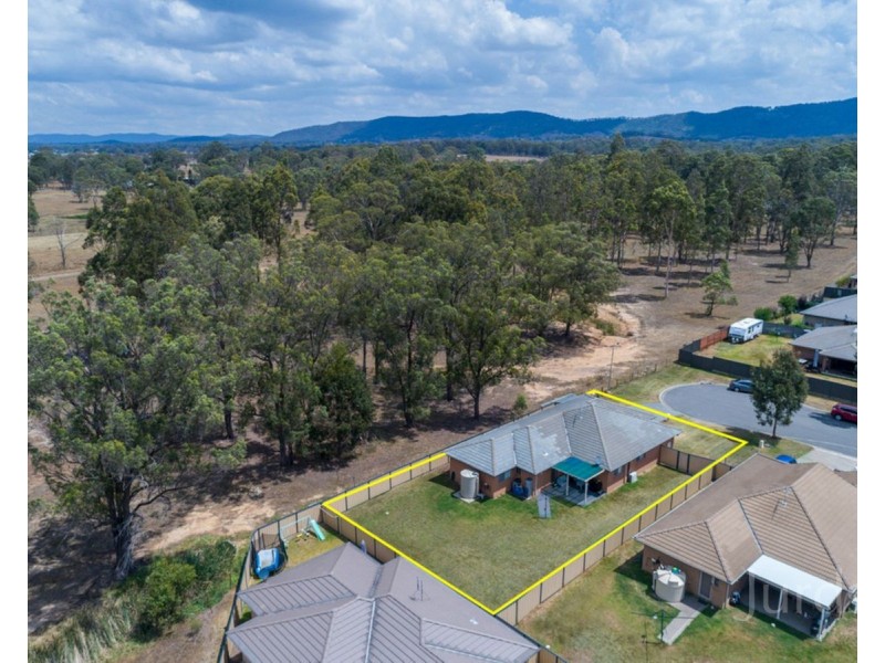 27 Chablis Drive, Cessnock NSW 2325