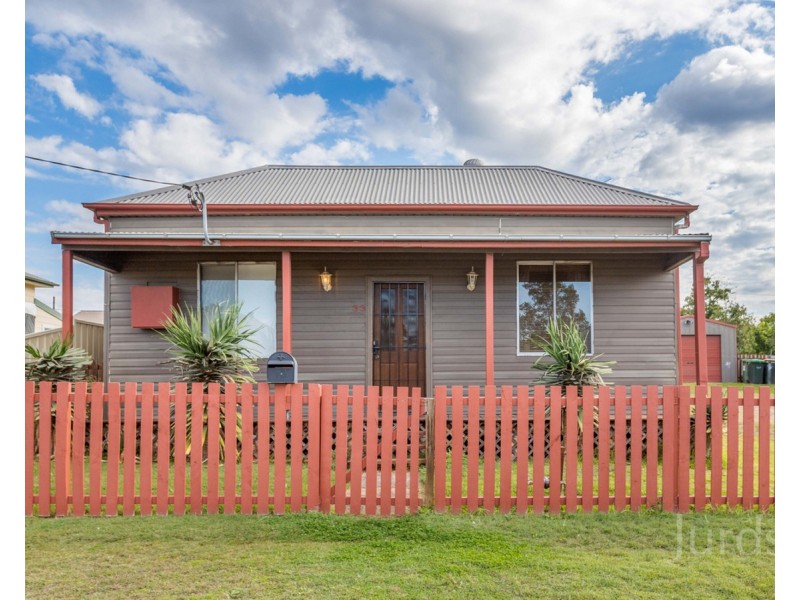 33 Love Street, Cessnock NSW 2325