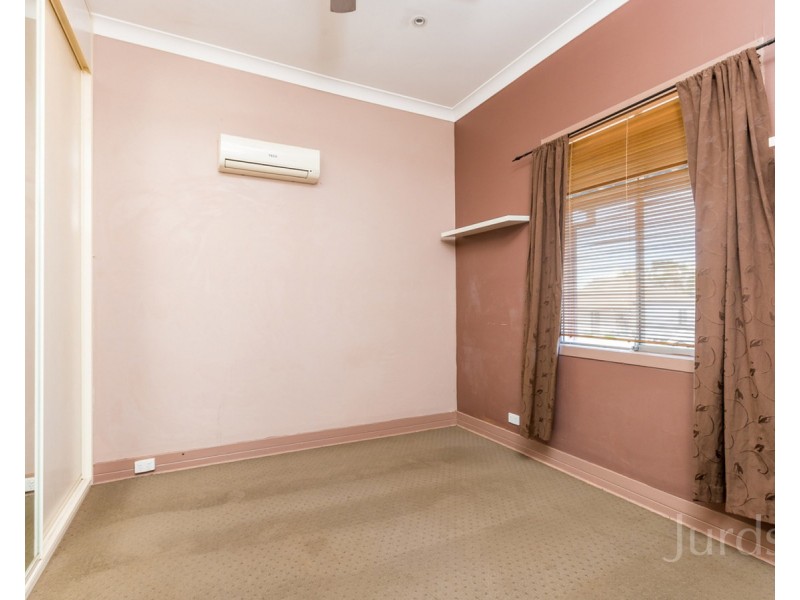 33 Love Street, Cessnock NSW 2325