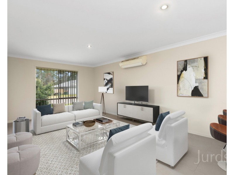 8 Trebbiano Drive, Cessnock NSW 2325