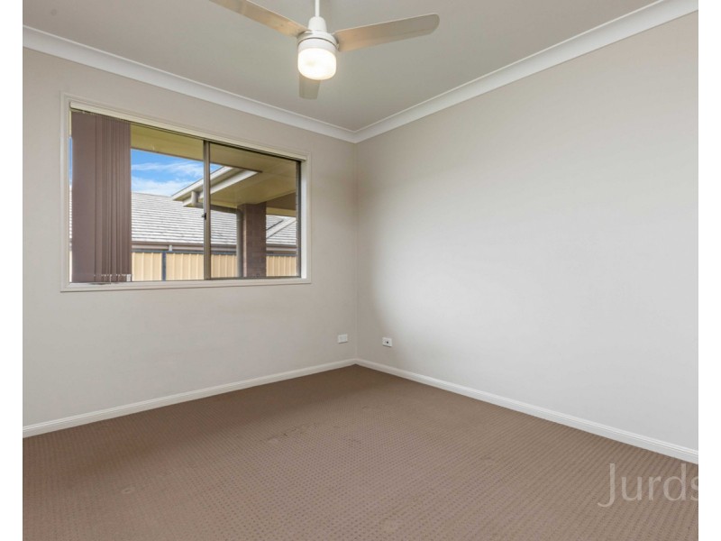 8 Trebbiano Drive, Cessnock NSW 2325