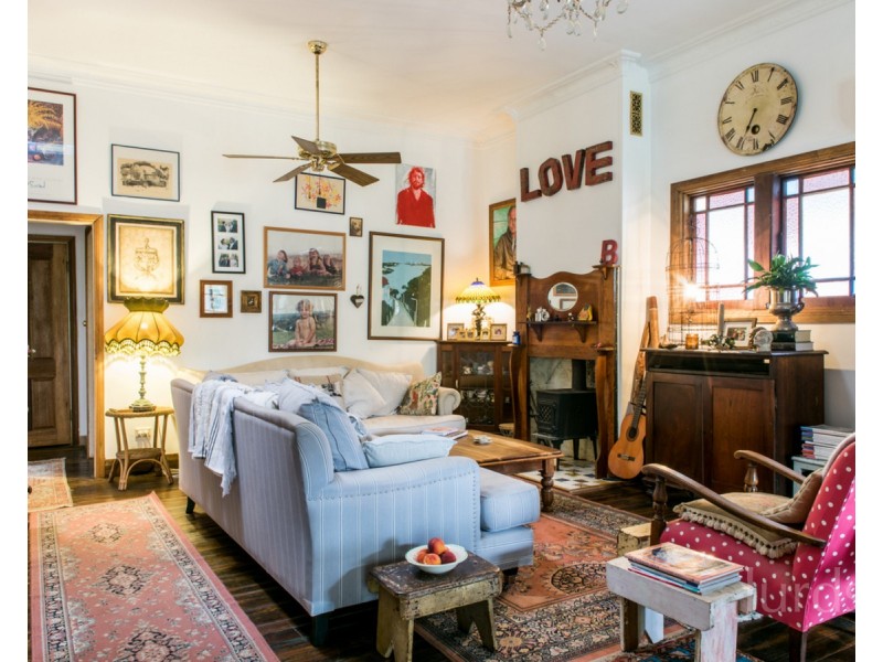 64 Tuckers Lane, North Rothbury NSW 2335