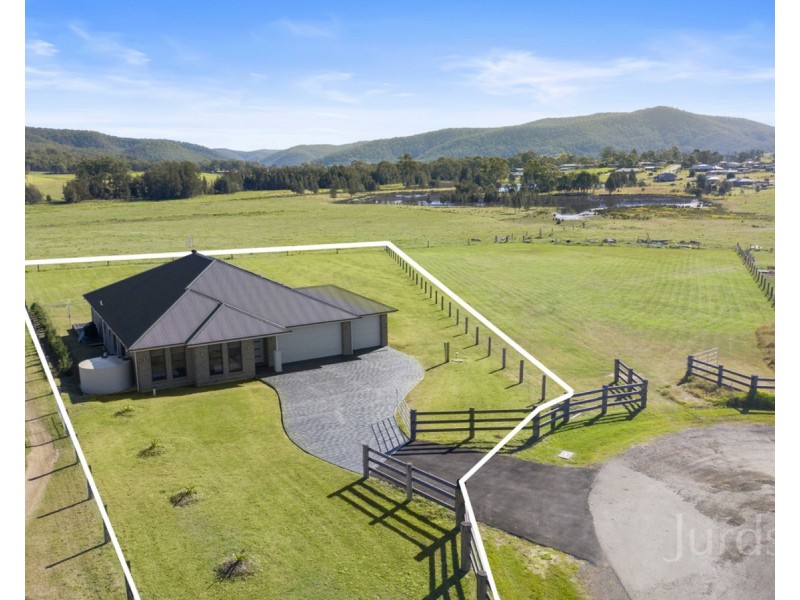 111 Rosehill Road, Millfield NSW 2325