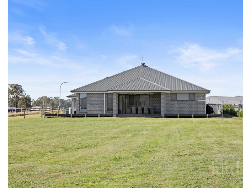 111 Rosehill Road, Millfield NSW 2325