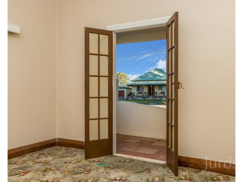 8 Gordon Avenue, Cessnock NSW 2325