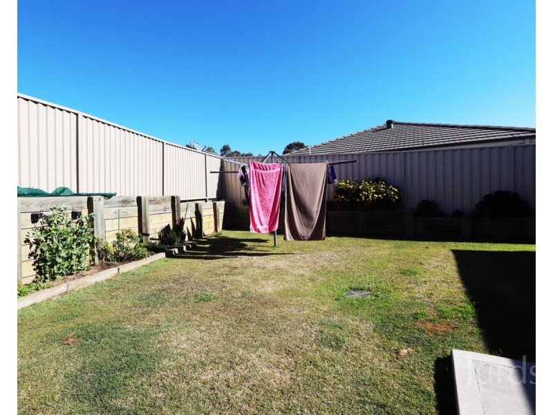 50A O’Shea Circuit, Cessnock NSW 2325
