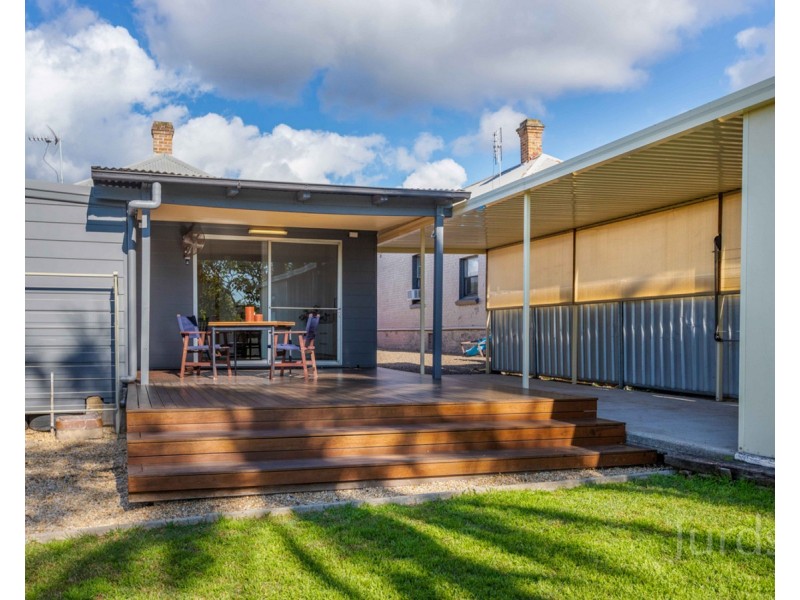 36 Cooper Street, Cessnock NSW 2325