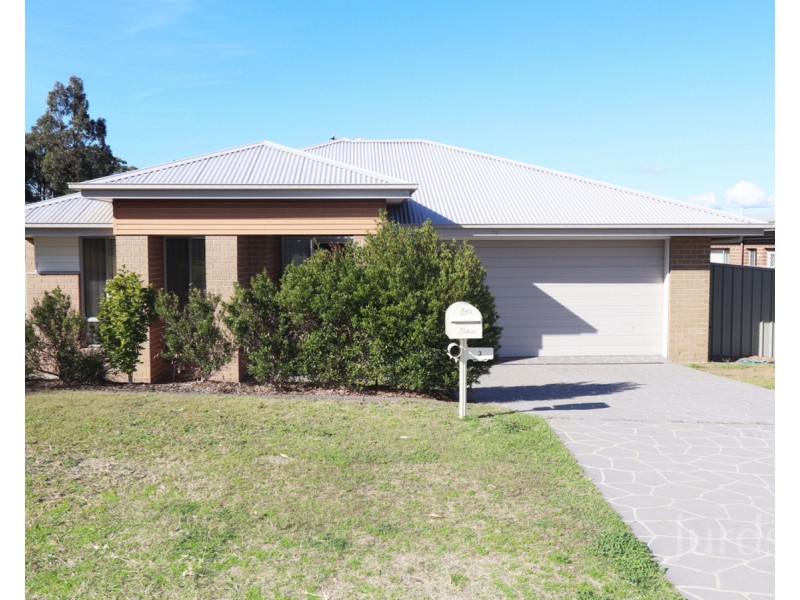 3 Chablis Drive, Cessnock NSW 2325