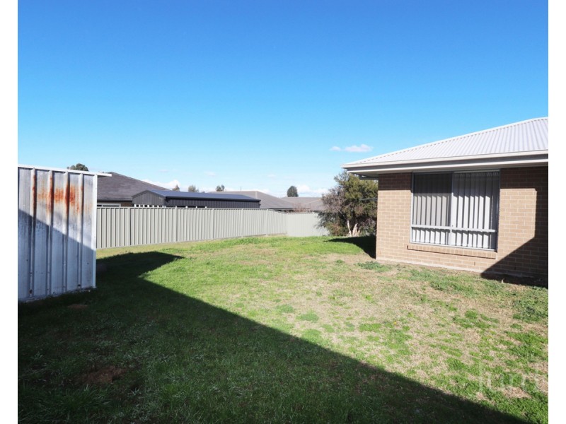 3 Chablis Drive, Cessnock NSW 2325