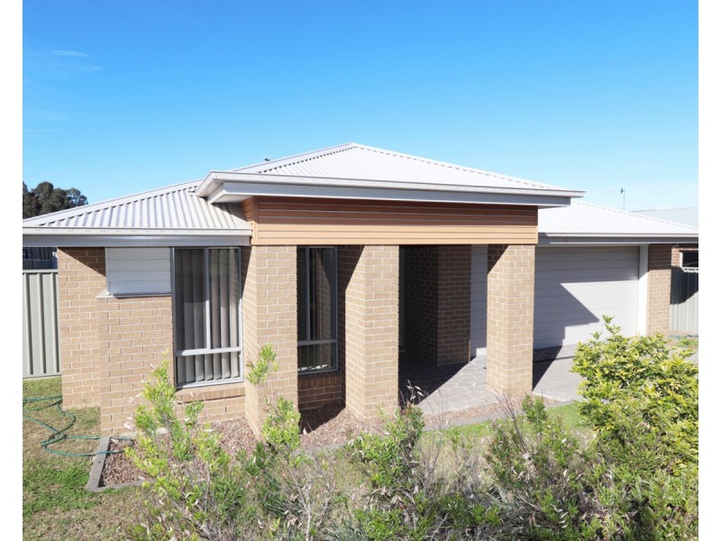 3 Chablis Drive, Cessnock NSW 2325