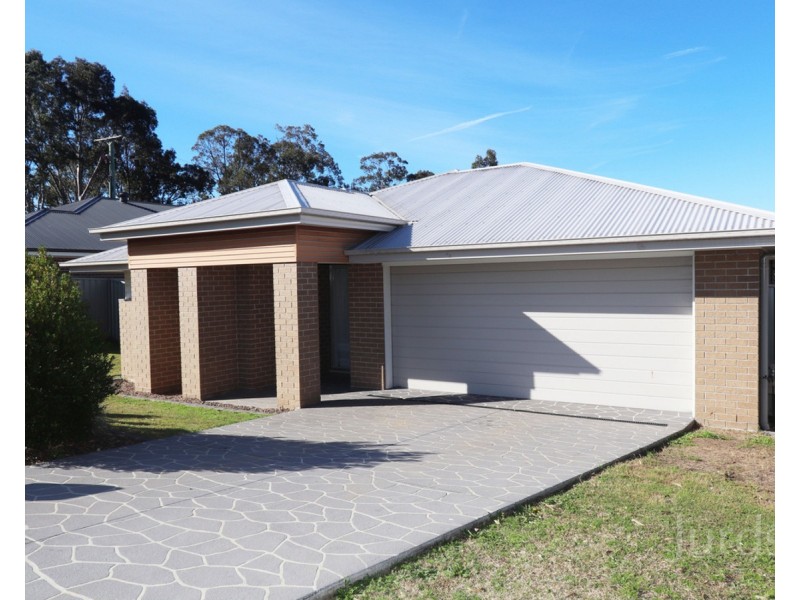 3 Chablis Drive, Cessnock NSW 2325