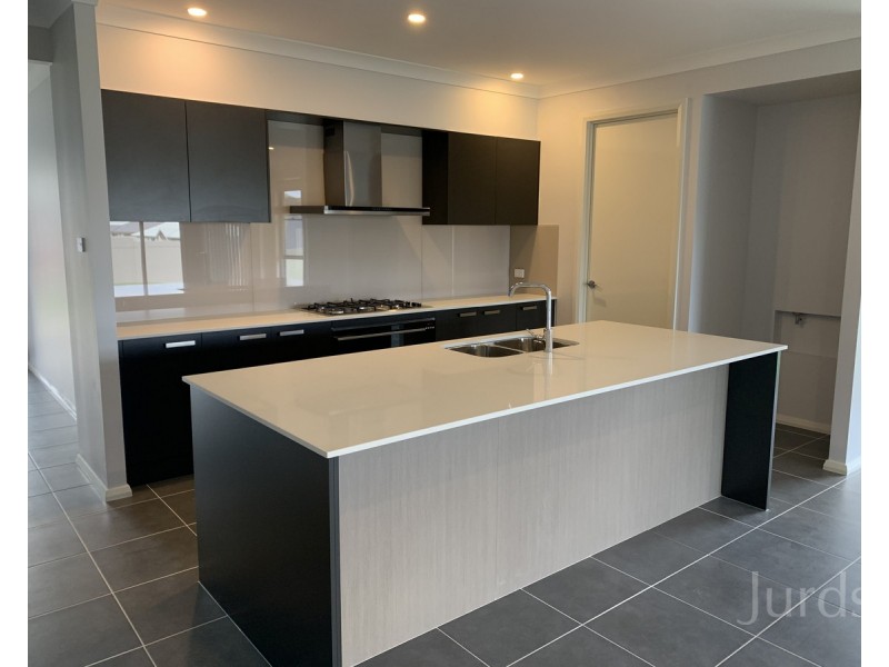 7 Judge Road, North Rothbury NSW 2335