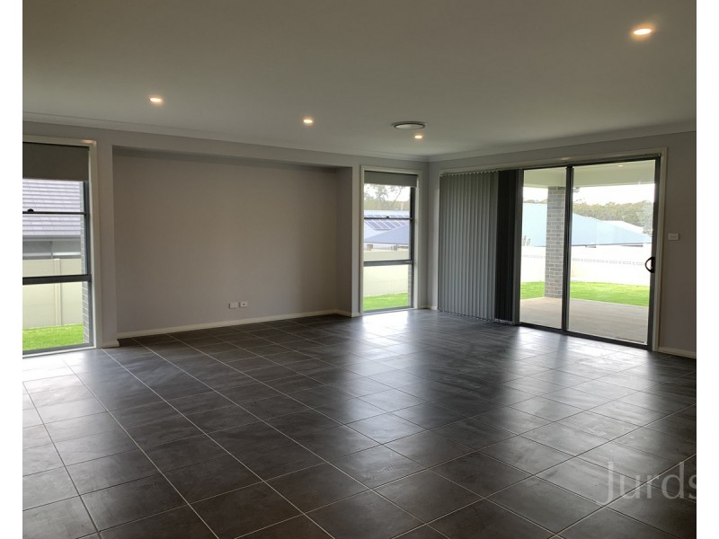 7 Judge Road, North Rothbury NSW 2335