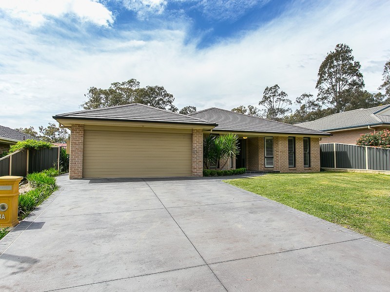 8A Occident Street, Nulkaba NSW 2325