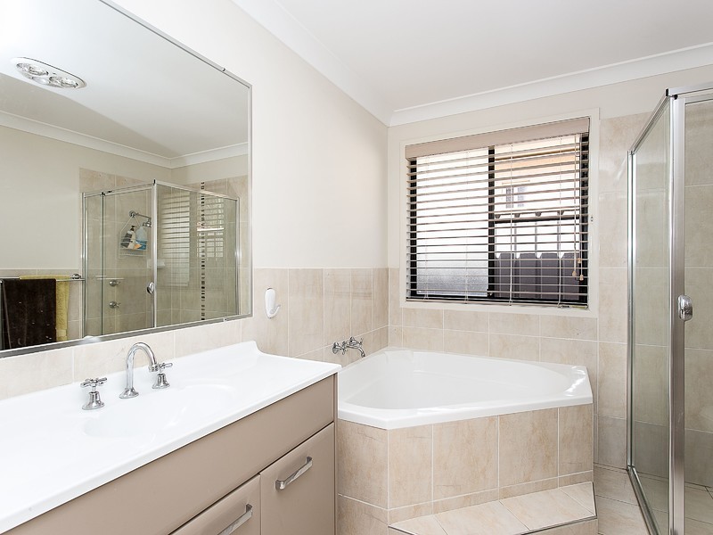 8A Occident Street, Nulkaba NSW 2325