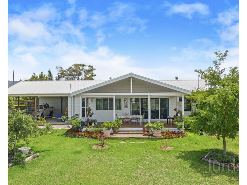 110 Hill Street, Broke NSW 2330