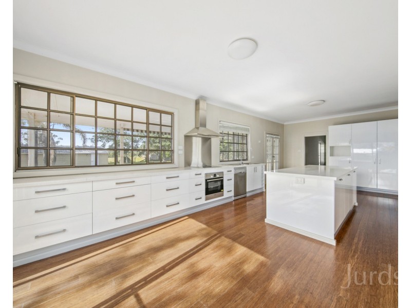 83 Londons Road, Lovedale NSW 2325