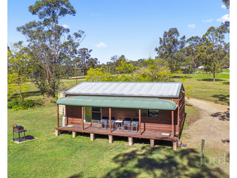 234 Tuckers Lane, North Rothbury NSW 2335