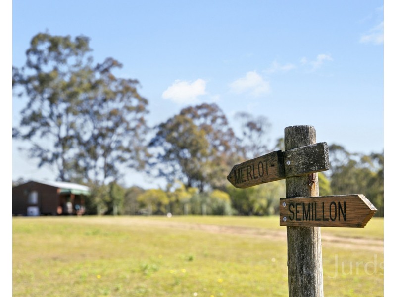 234 Tuckers Lane, North Rothbury NSW 2335