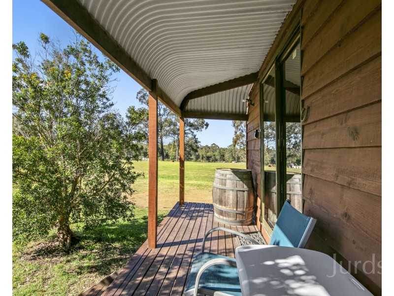 234 Tuckers Lane, North Rothbury NSW 2335