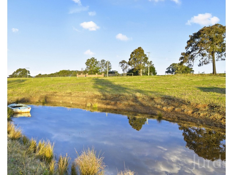 245 Station Lane, Lochinvar NSW 2321