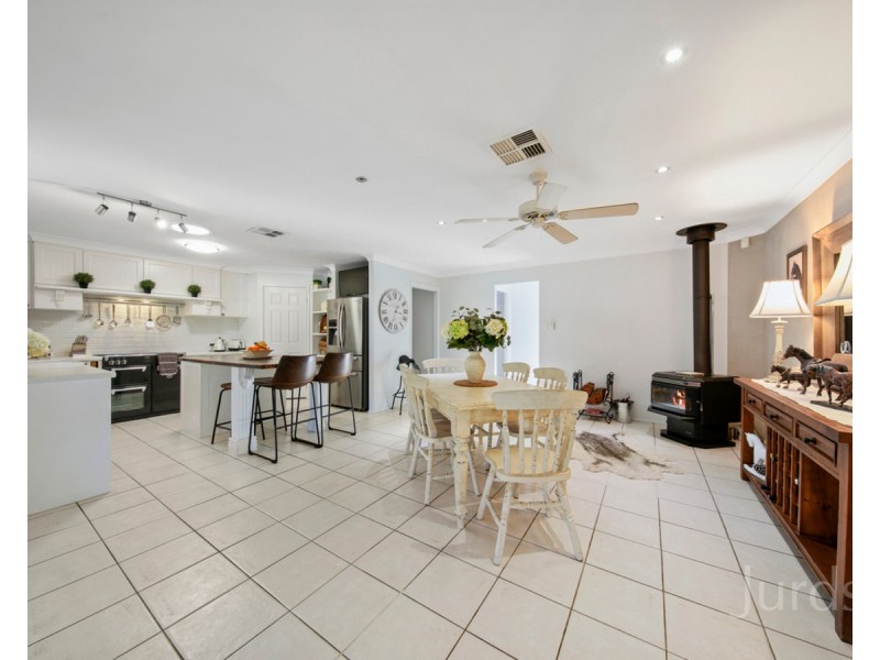 8A Kerlew Street, Nulkaba NSW 2325