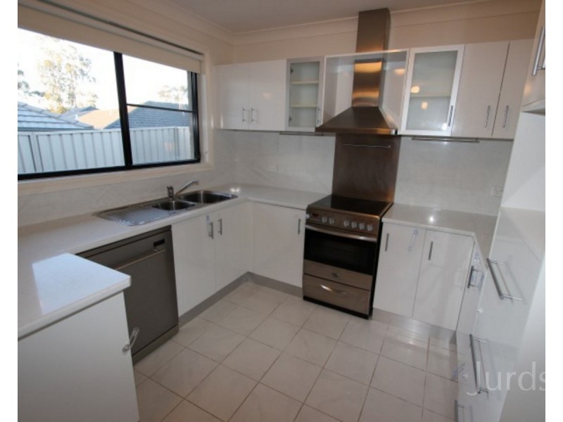 2/42 O’Shea Circuit, Cessnock NSW 2325