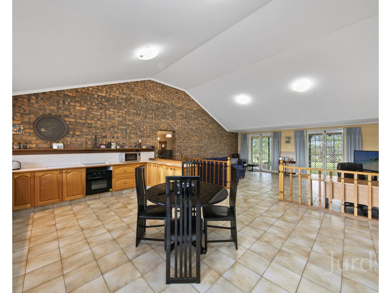 882 Old Maitland Road, Bishops Bridge NSW 2326