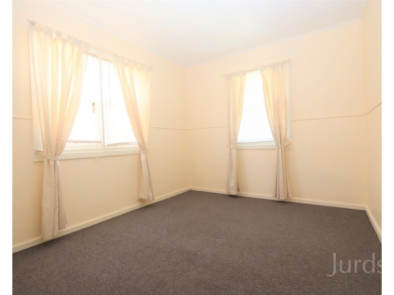 35 Rugby Street, Ellalong NSW 2325