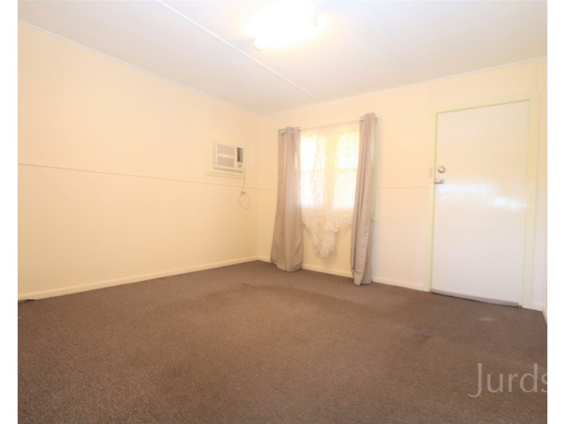 35 Rugby Street, Ellalong NSW 2325