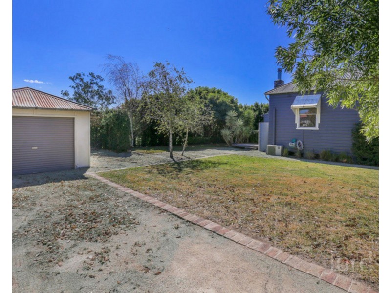 25 Quarrybylong Street, Cessnock NSW 2325