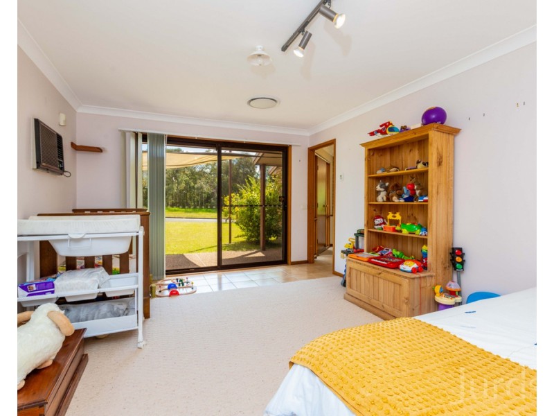 12 Brooks Street, Kurri Kurri NSW 2327
