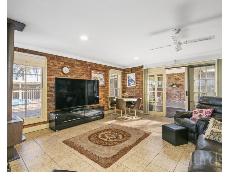 120 Wine Country Drive, Nulkaba NSW 2325