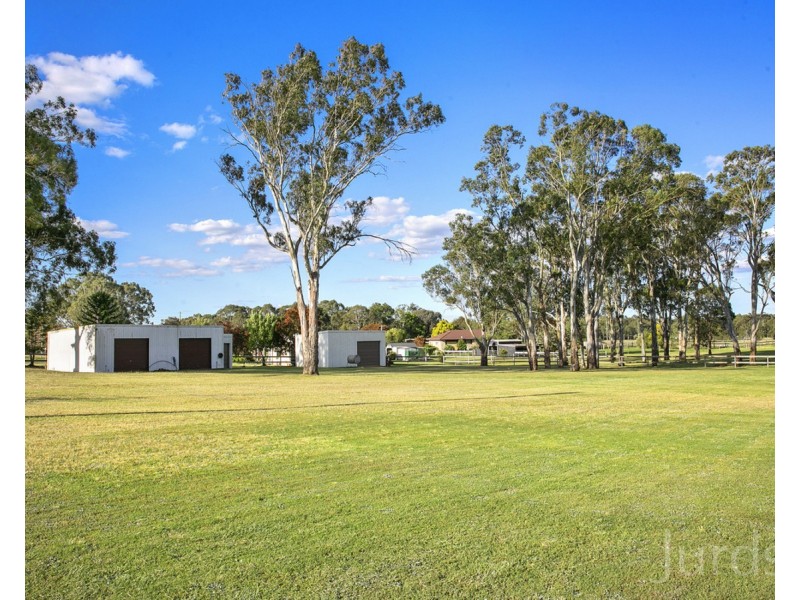 120 Wine Country Drive, Nulkaba NSW 2325