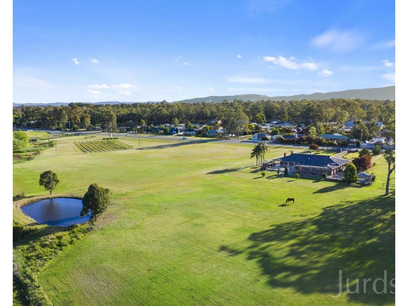 120 Wine Country Drive, Nulkaba NSW 2325