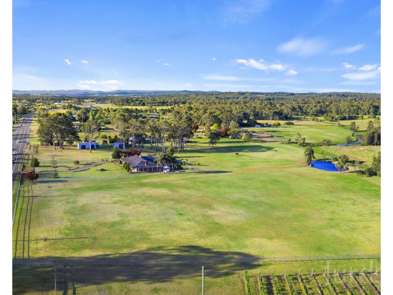 120 Wine Country Drive, Nulkaba NSW 2325