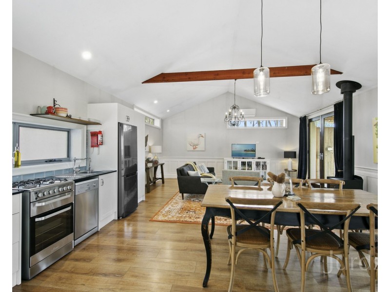 65 Squire Close, Pokolbin NSW 2320