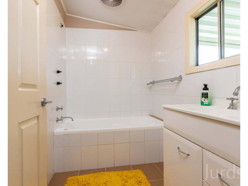 9 Cornish Street, Cessnock NSW 2325