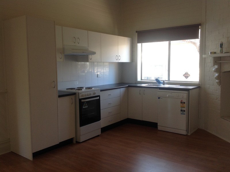 14 Yango St, Cessnock NSW 2325