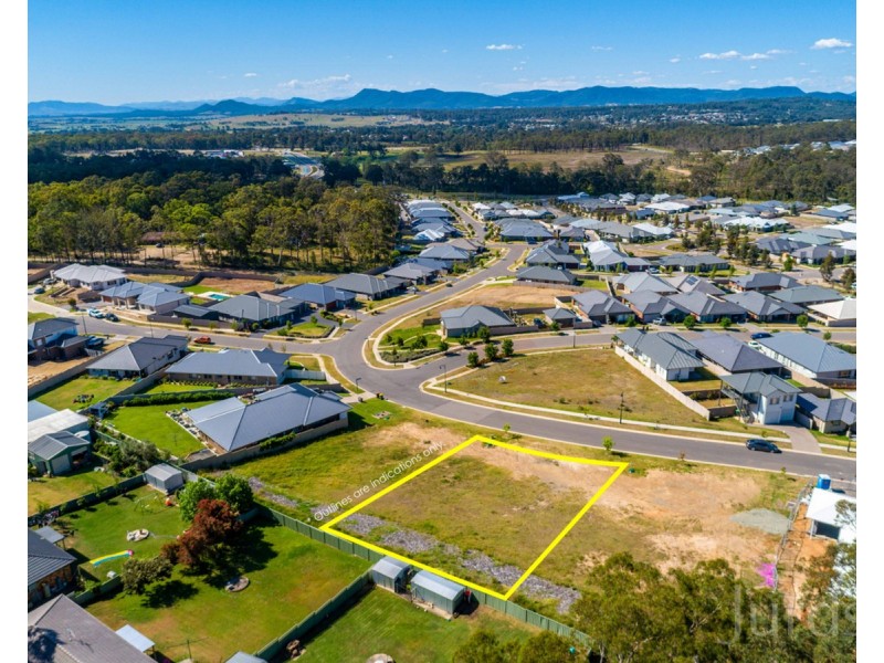 24 Rampling Avenue (Huntlee), North Rothbury NSW 2335