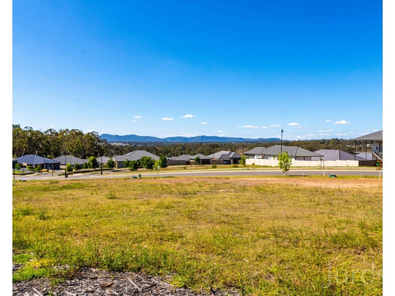 24 Rampling Avenue (Huntlee), North Rothbury NSW 2335