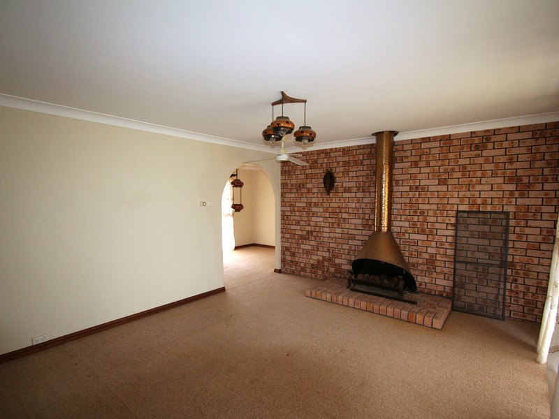2A Wollombi Road, Cessnock NSW 2325