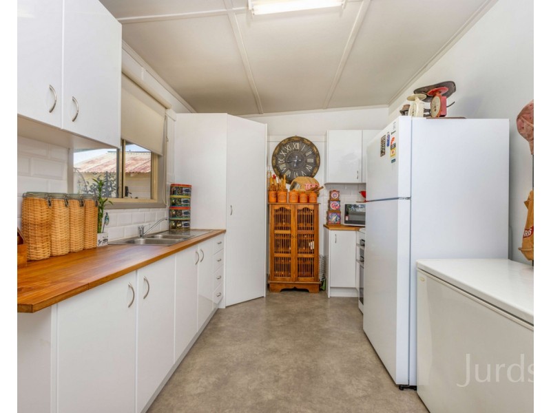 11 Love Street, Cessnock NSW 2325